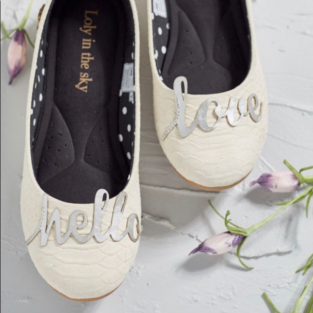 Loly in the Sky A Hug and a Kick Flat